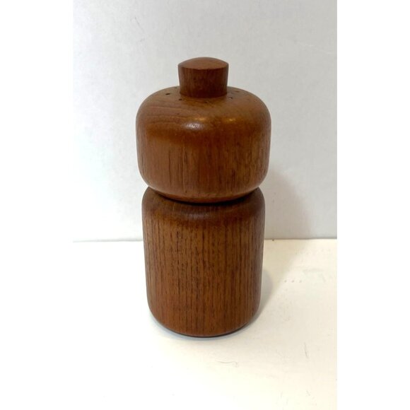 Vintage Cole & Mason Teak Wood Salt Shaker Pepper Grinder Mill 6" H x 2.75" Dia - Picture 3 of 8